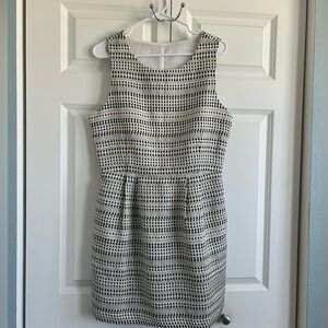 Alex + Alex White and Black Patterned Short Dress‎ with Back Cut Out